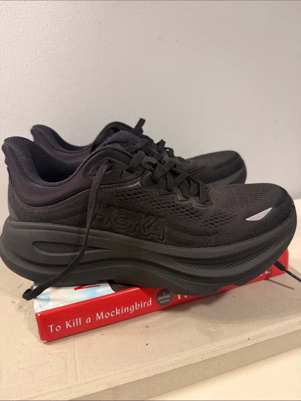 Hoka Women’s Black Thick-Platform Running Shoes— Hoka ONE ONE- Bondis